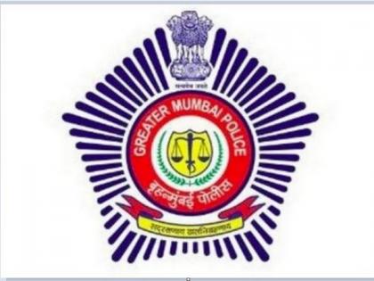 Mumbai: 18-year-old hacked to death by 9 men over past enmity | Mumbai: 18-year-old hacked to death by 9 men over past enmity Mumbai: 18-year-old hacked to death by 9 men over past enmity | Mumbai: 18-year-old hacked to death by 9 men over past enmity