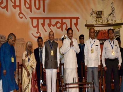 Need to create awareness about monuments among students: Vice President Naidu | Need to create awareness about monuments among students: Vice President Naidu