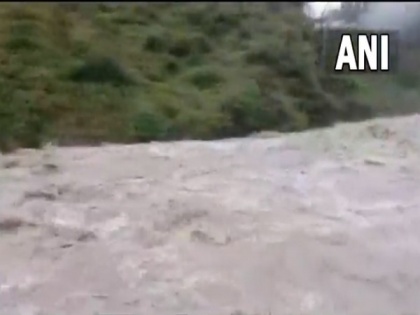 Rivers in spate amid torrential rains in Uttarakhand | Rivers in spate amid torrential rains in Uttarakhand