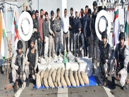 Gujarat: Navy, NCB seize drugs worth Rs 2000 cr | Gujarat: Navy, NCB seize drugs worth Rs 2000 cr