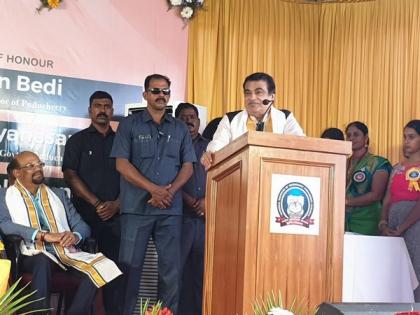 Centre looking for funding for its Rs 60,000 cr river-linking project, says Gadkari | Centre looking for funding for its Rs 60,000 cr river-linking project, says Gadkari Centre looking for funding for its Rs 60,000 cr river-linking project, says Gadkari | Centre looking for funding for its Rs 60,000 cr river-linking project, says Gadkari