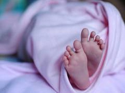 DCW rescues one-day-old girl found abandoned in Delhi | DCW rescues one-day-old girl found abandoned in Delhi