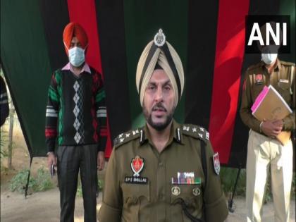 3 held for robbery in Ludhiana; cash, pistol recovered | 3 held for robbery in Ludhiana; cash, pistol recovered