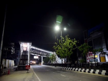 Andhra CM reviews COVID-19 situation, lifts night curfew | Andhra CM reviews COVID-19 situation, lifts night curfew