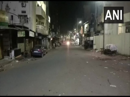 Streets wear deserted look in Aurangabad after fresh restrictions over COVID-19 spike | Streets wear deserted look in Aurangabad after fresh restrictions over COVID-19 spike