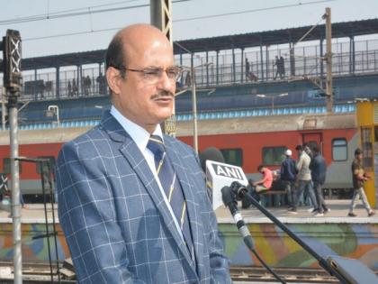 Ready to tackle delay caused by fog in winter season: Northern Railway official | Ready to tackle delay caused by fog in winter season: Northern Railway official Ready to tackle delay caused by fog in winter season: Northern Railway official | Ready to tackle delay caused by fog in winter season: Northern Railway official