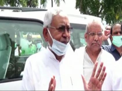 Bihar CM conducts aerial survey of flood-hit Katihar, Purnia districts | Bihar CM conducts aerial survey of flood-hit Katihar, Purnia districts