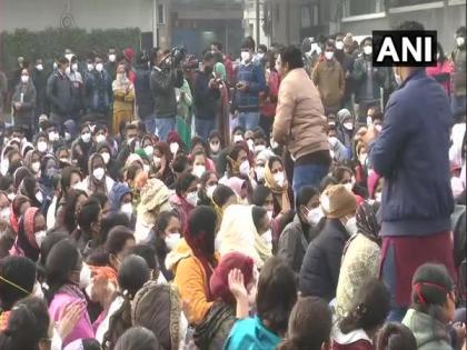Delhi: AIIMS Nurses Union hold strike over demands including 6th CPC | Delhi: AIIMS Nurses Union hold strike over demands including 6th CPC