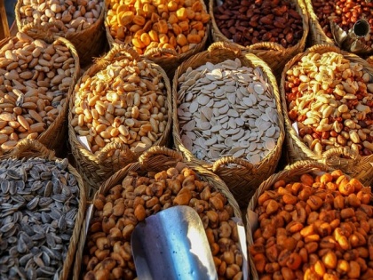 Spurious seeds, fertilizer seized in Telangana | Spurious seeds, fertilizer seized in Telangana