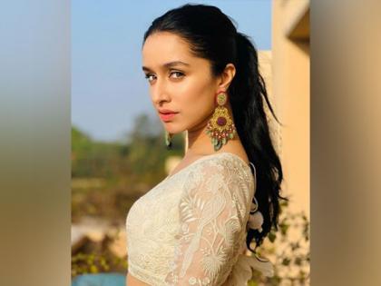 Shraddha Kapoor looks alluring in white lehenga | Shraddha Kapoor looks alluring in white lehenga