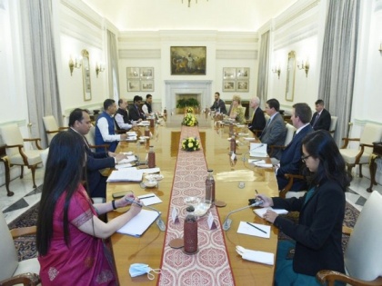 Foreign Secretary meets US Congressional delegation in Delhi | Foreign Secretary meets US Congressional delegation in Delhi