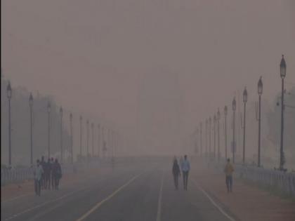 Delhi's air slips back to 'very poor' from 'severe' category | Delhi's air slips back to 'very poor' from 'severe' category Delhi's air slips back to 'very poor' from 'severe' category | Delhi's air slips back to 'very poor' from 'severe' category