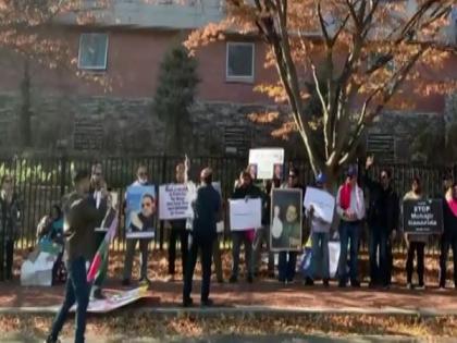 US: Pakist minority groups protest outside country's embassy in Washington on 26/11 anniversary | US: Pakist minority groups protest outside country's embassy in Washington on 26/11 anniversary