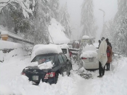 Poor roads, absence of snow-removal machinery caused traffic jam led to Pakistan's Murree tragedy: Report | Poor roads, absence of snow-removal machinery caused traffic jam led to Pakistan's Murree tragedy: Report