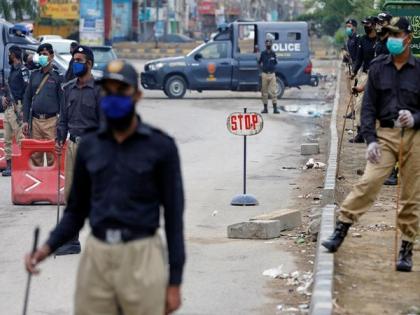 Pakistan's Punjab imposes lockdown over low vaccination rate | Pakistan's Punjab imposes lockdown over low vaccination rate