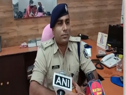 Patna SP says probe underway into alleged incident of policeman throwing hot milk on tea boy | Patna SP says probe underway into alleged incident of policeman throwing hot milk on tea boy