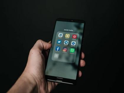 Social media use may actually not cause depression in kids, young adults | Social media use may actually not cause depression in kids, young adults Social media use may actually not cause depression in kids, young adults | Social media use may actually not cause depression in kids, young adults