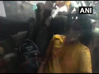 Sushant's friend Siddharth Pithani reaches DRDO guest house in Mumbai for questioning | Sushant's friend Siddharth Pithani reaches DRDO guest house in Mumbai for questioning