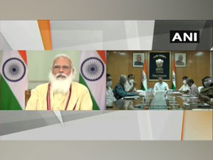 Day after Cabinet reshuffle, PM Modi begins work with new ministers | Day after Cabinet reshuffle, PM Modi begins work with new ministers