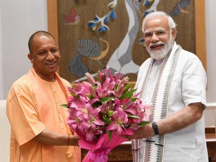 Yogi Adityanath meets PM Modi, discusses govt formation in UP | Yogi Adityanath meets PM Modi, discusses govt formation in UP