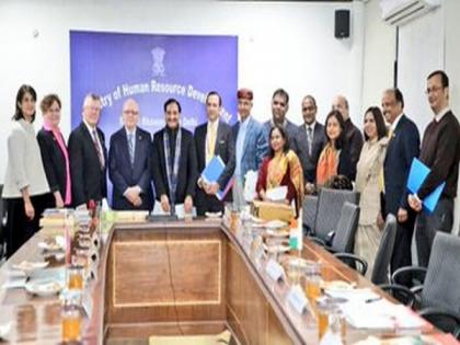 HRD Minister meets Canada Parliamentary delegation in Delhi | HRD Minister meets Canada Parliamentary delegation in Delhi