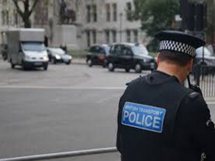 Police recovers arms cache during raid in central London | Police recovers arms cache during raid in central London