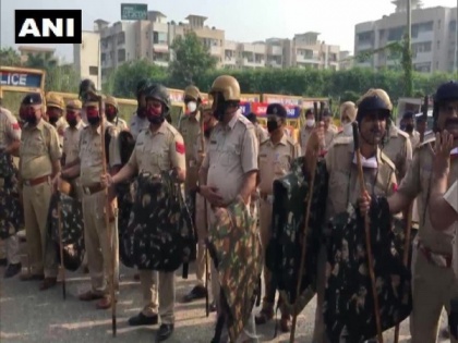 Police deployed in Haryana's Ambala in view of farmers' protest | Police deployed in Haryana's Ambala in view of farmers' protest