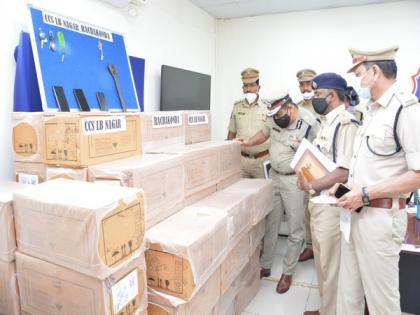 3 held for alleged theft of pesticide worth Rs 91.624 lakhs in Telangana's Rangareddy | 3 held for alleged theft of pesticide worth Rs 91.624 lakhs in Telangana's Rangareddy 3 held for alleged theft of pesticide worth Rs 91.624 lakhs in Telangana's Rangareddy | 3 held for alleged theft of pesticide worth Rs 91.624 lakhs in Telangana's Rangareddy
