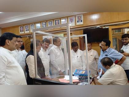 MVA fields Shiv Sena's Rajan Salvi for Maharashtra Assembly Speaker post | MVA fields Shiv Sena's Rajan Salvi for Maharashtra Assembly Speaker post MVA fields Shiv Sena's Rajan Salvi for Maharashtra Assembly Speaker post | MVA fields Shiv Sena's Rajan Salvi for Maharashtra Assembly Speaker post