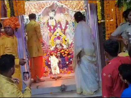 Embarrassment for Erstwhile Panna royal family as 'Maharani' dragged out from temple, booked for hurting religious sentiments | Embarrassment for Erstwhile Panna royal family as 'Maharani' dragged out from temple, booked for hurting religious sentiments