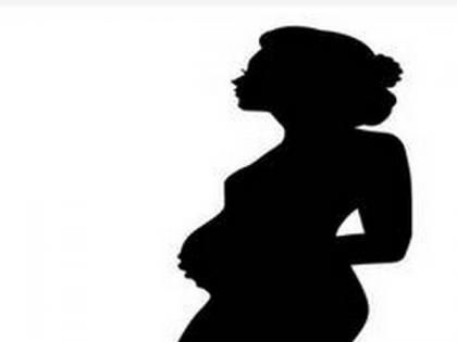 Pregnancy at younger age lowers breast cancer risk by 30 pc | Pregnancy at younger age lowers breast cancer risk by 30 pc