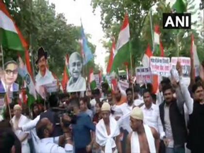 NSUI holds protests against Delhi violence | NSUI holds protests against Delhi violence NSUI holds protests against Delhi violence | NSUI holds protests against Delhi violence