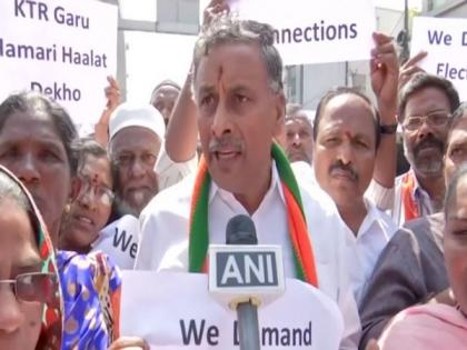 Protests in Hyderabad over lack of civic amenities | Protests in Hyderabad over lack of civic amenities Protests in Hyderabad over lack of civic amenities | Protests in Hyderabad over lack of civic amenities