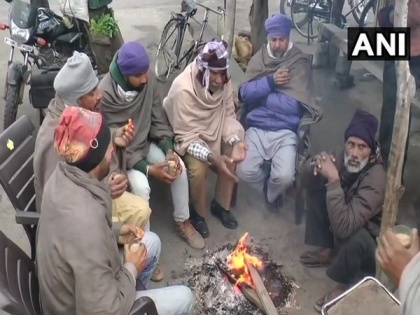 Temperature dips, cold wave grips Ludhiana | Temperature dips, cold wave grips Ludhiana
