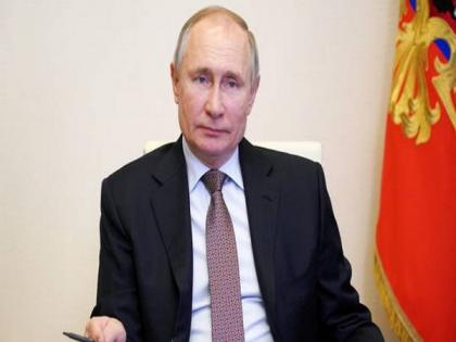 Sputnik seems to be more effective against Omicron if compared to other jabs: Putin | Sputnik seems to be more effective against Omicron if compared to other jabs: Putin