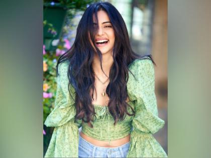 Rakul Preet Singh urges people to smile more often | Rakul Preet Singh urges people to smile more often Rakul Preet Singh urges people to smile more often | Rakul Preet Singh urges people to smile more often