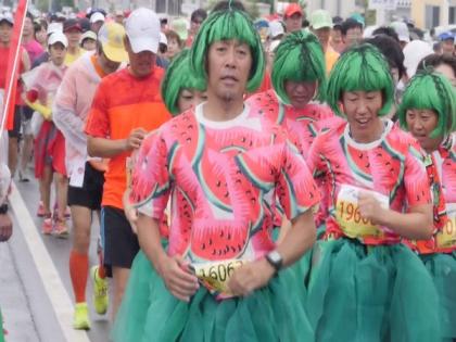 Japan oragnises watermelon road race | Japan oragnises watermelon road race