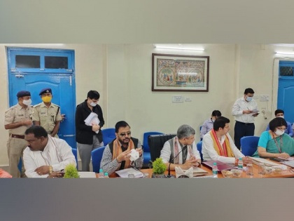 Railway Minister holds meeting over infrastructural development works of railways in Odisha | Railway Minister holds meeting over infrastructural development works of railways in Odisha
