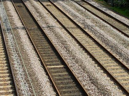 Delhi: Railways issues notices to 2 mosques, asks to remove encroachments | Delhi: Railways issues notices to 2 mosques, asks to remove encroachments Delhi: Railways issues notices to 2 mosques, asks to remove encroachments | Delhi: Railways issues notices to 2 mosques, asks to remove encroachments