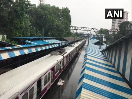 Mumbai rains update: Western Railways cancels 2 trains, short terminates 3 others | Mumbai rains update: Western Railways cancels 2 trains, short terminates 3 others