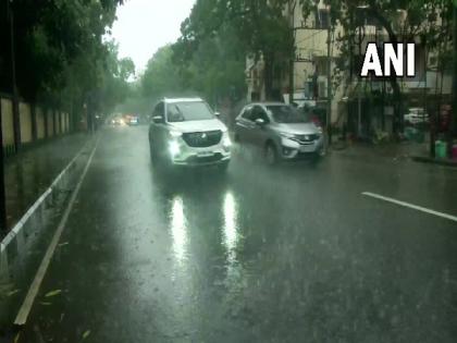 Due to heavy rainfall, waterlogging prevails in several districts of Tamil Nadu | Due to heavy rainfall, waterlogging prevails in several districts of Tamil Nadu