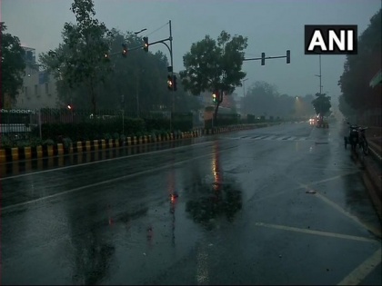 IMD predicts light rainfall for parts of Delhi, UP, Haryana, Rajasthan during next 2 hours | IMD predicts light rainfall for parts of Delhi, UP, Haryana, Rajasthan during next 2 hours
