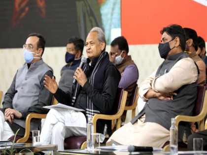 All ministers of Ashok Gehlot cabinet resign ahead of Rajasthan Congress meet tomorrow | All ministers of Ashok Gehlot cabinet resign ahead of Rajasthan Congress meet tomorrow