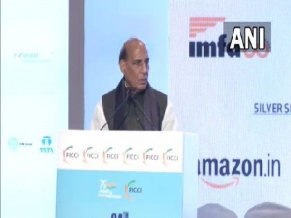 Size of India's defence, aerospace manufacturing sector will increase to Rs 1 lakh crore in 2022: Rajnath Singh | Size of India's defence, aerospace manufacturing sector will increase to Rs 1 lakh crore in 2022: Rajnath Singh