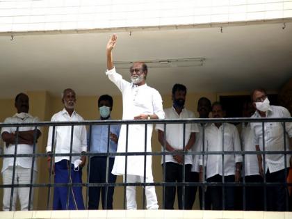 Chennai Police allows demonstration by Rajinikanth fan club to request actor to enter politics | Chennai Police allows demonstration by Rajinikanth fan club to request actor to enter politics