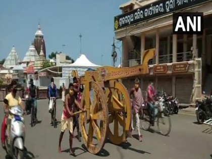 Construction of chariots for Puri Rath Yatra begins amid lockdown | Construction of chariots for Puri Rath Yatra begins amid lockdown