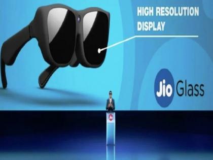 Reliance launches Jio Glass for mixed reality experience | Reliance launches Jio Glass for mixed reality experience