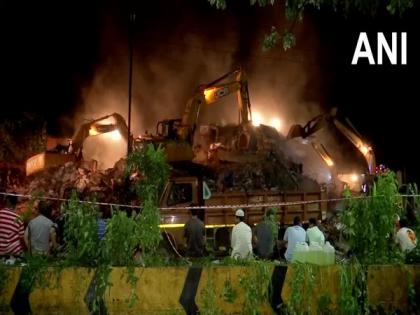 Raigad building collapse incident: 60 rescued, 30 feared to be trapped under debris | Raigad building collapse incident: 60 rescued, 30 feared to be trapped under debris Raigad building collapse incident: 60 rescued, 30 feared to be trapped under debris | Raigad building collapse incident: 60 rescued, 30 feared to be trapped under debris