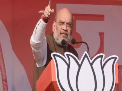 Akhilesh has two spectacles, sees only one caste from one, one religion from another: Amit Shah | Akhilesh has two spectacles, sees only one caste from one, one religion from another: Amit Shah