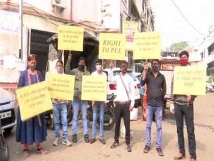Nagpur organisation launches 'Right to Pee' campaign for clean, safe toilets | Nagpur organisation launches 'Right to Pee' campaign for clean, safe toilets Nagpur organisation launches 'Right to Pee' campaign for clean, safe toilets | Nagpur organisation launches 'Right to Pee' campaign for clean, safe toilets